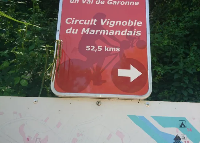 Location meublée au milieu d\'un écrin de verdure Aux vieux fours